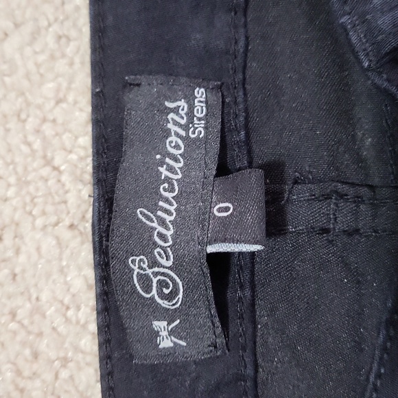 Pants - Picture 2 of 5